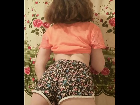 ❤️ Секси млада мадама сваля шортите си пред камерата. ❌ Анално порно в bg.porngifmag-com.ru